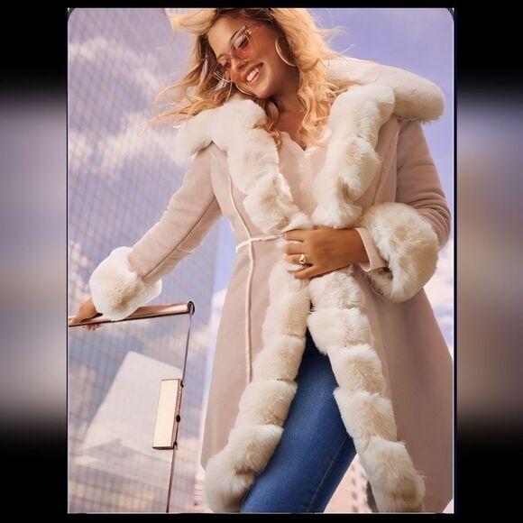 VENUS Jackets & Blazers - Venus Faux Suede and Shearling Chic Stylish Penny Lane Coat Size 4